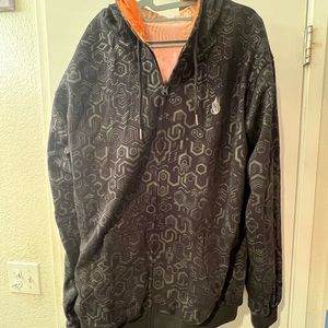 Threyda XXL Reversible Hoodie